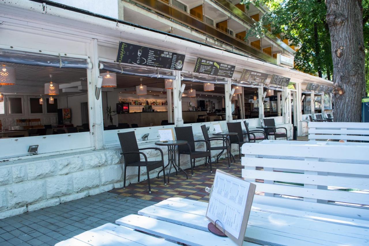 Ce Napfeny Hotel Siofok Dış mekan fotoğraf