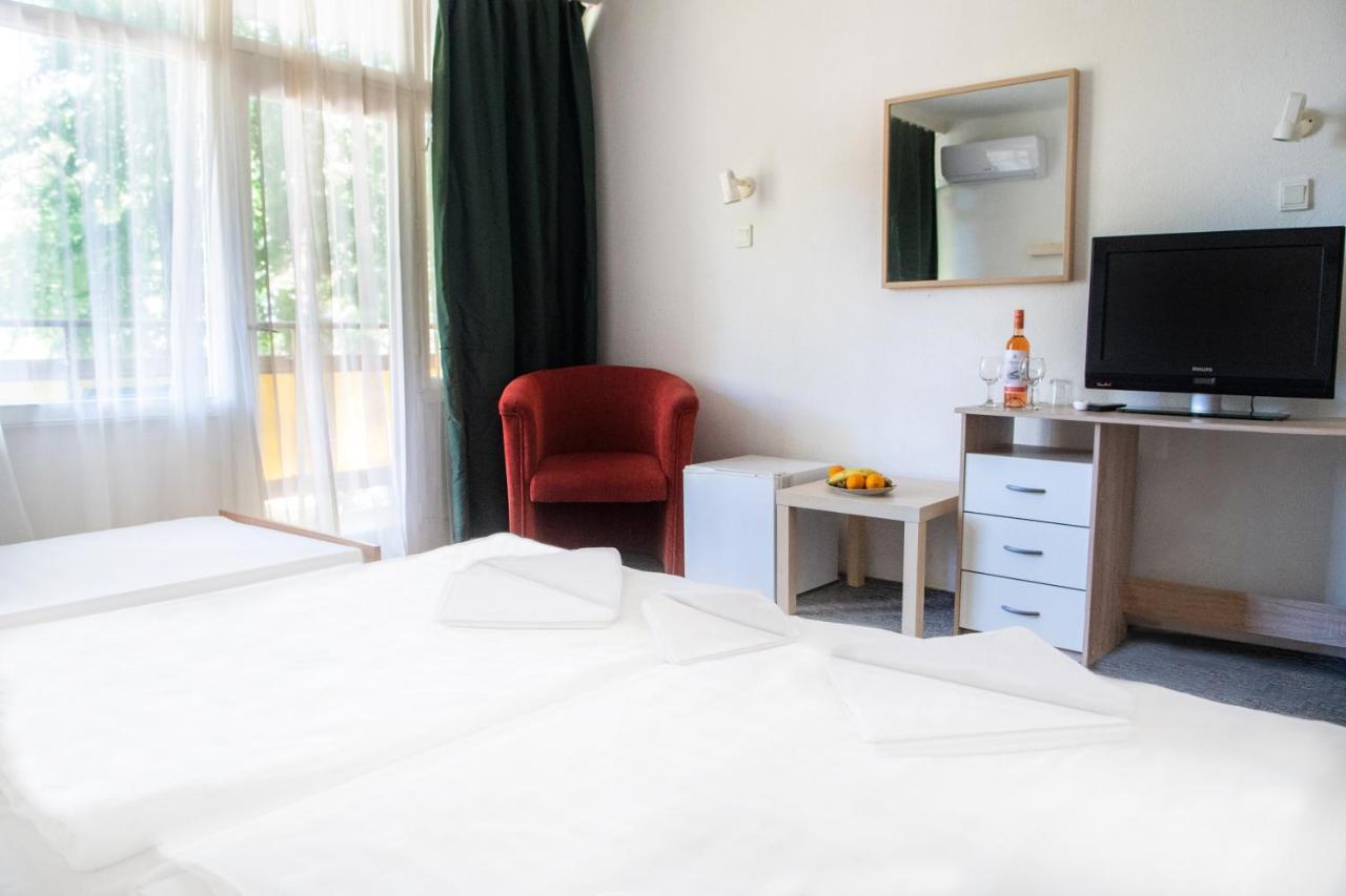 Ce Napfeny Hotel Siofok Dış mekan fotoğraf
