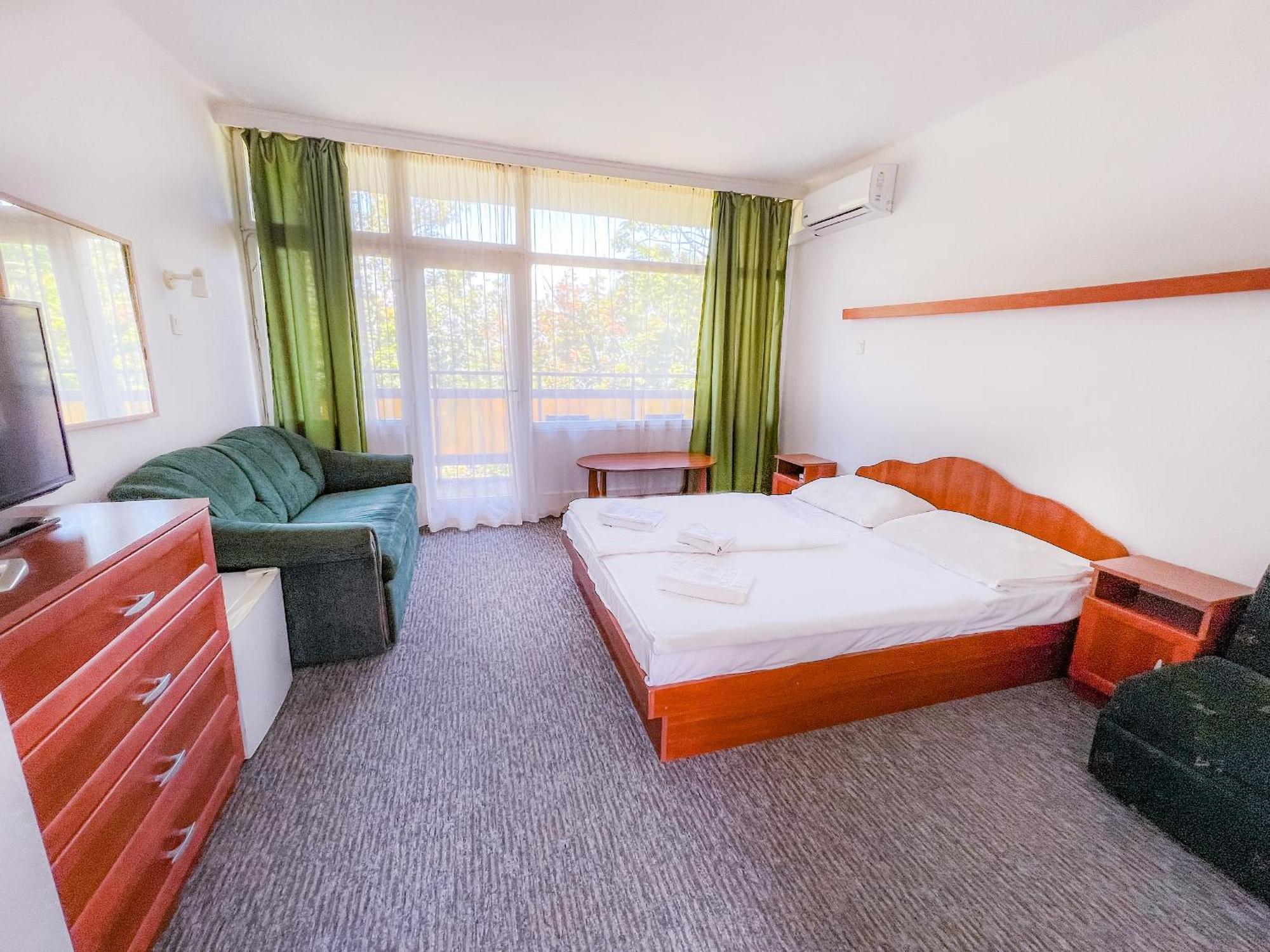 Ce Napfeny Hotel Siofok Dış mekan fotoğraf