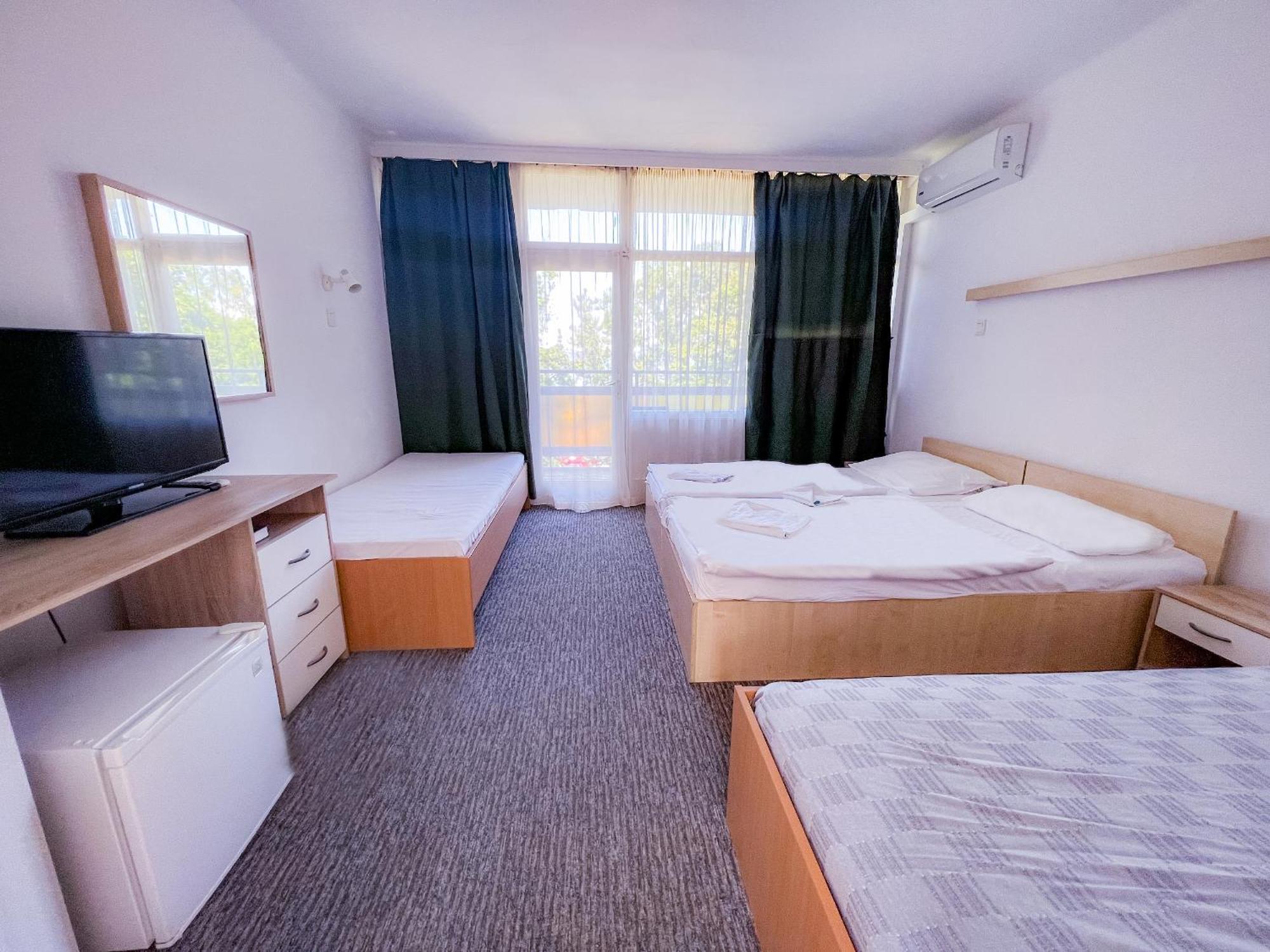 Ce Napfeny Hotel Siofok Dış mekan fotoğraf