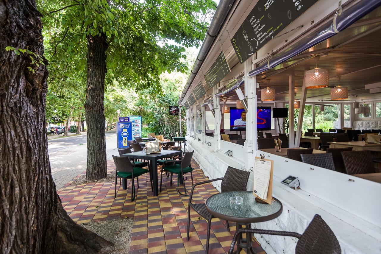 Ce Napfeny Hotel Siofok Dış mekan fotoğraf